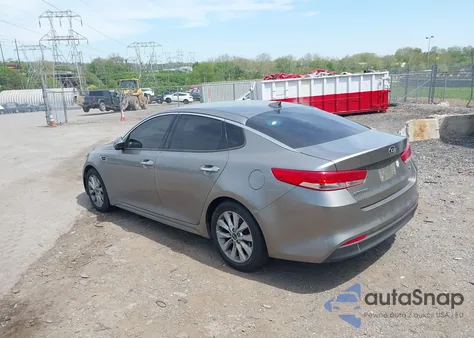 2016 Kia Optima Ex z USA, uszkodzony, nr VIN 5XXGU4L33GG090012